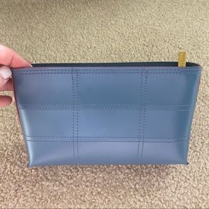 Estee Lauder Makeup Bag - Periwinkle